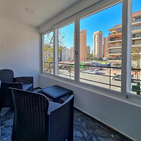 Lejlighed Modern Right In The Heart Of *