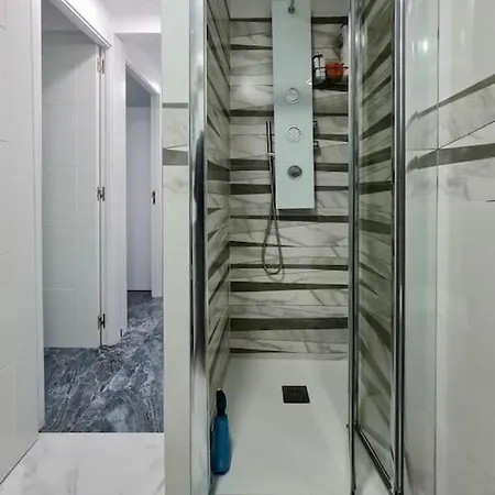 Modern Right In The Heart Of